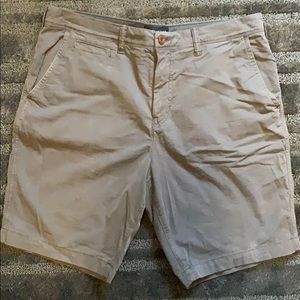 American Eagle Dark Grey Khaki Shorts